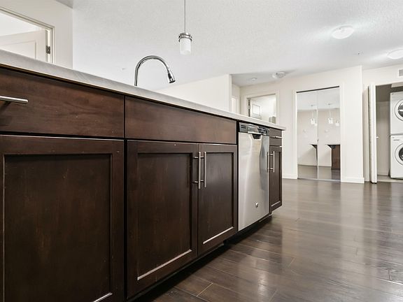 5th image of 6084 Stanton Dr SW #218