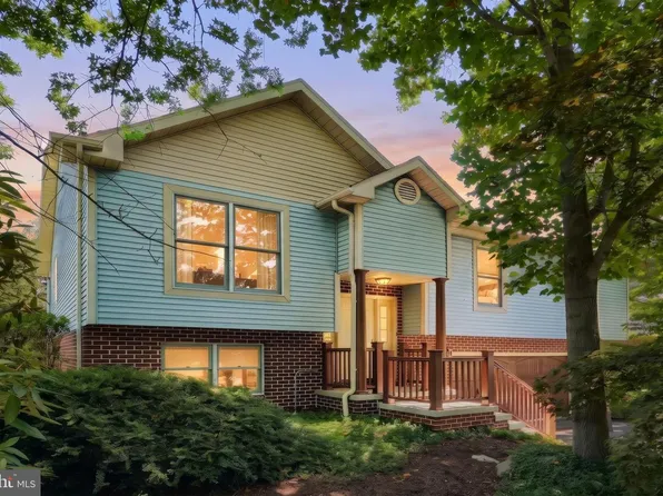 49 Amanda Ave, Hanover, PA 17331