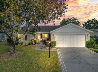 1727 Lauren Ln, Lady Lake, FL 32159