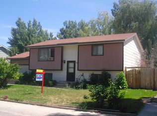 1713 Cardinal St, Worland, WY 82401