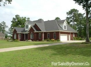 3730 Brittwood Dr, Grimesland, NC 27837