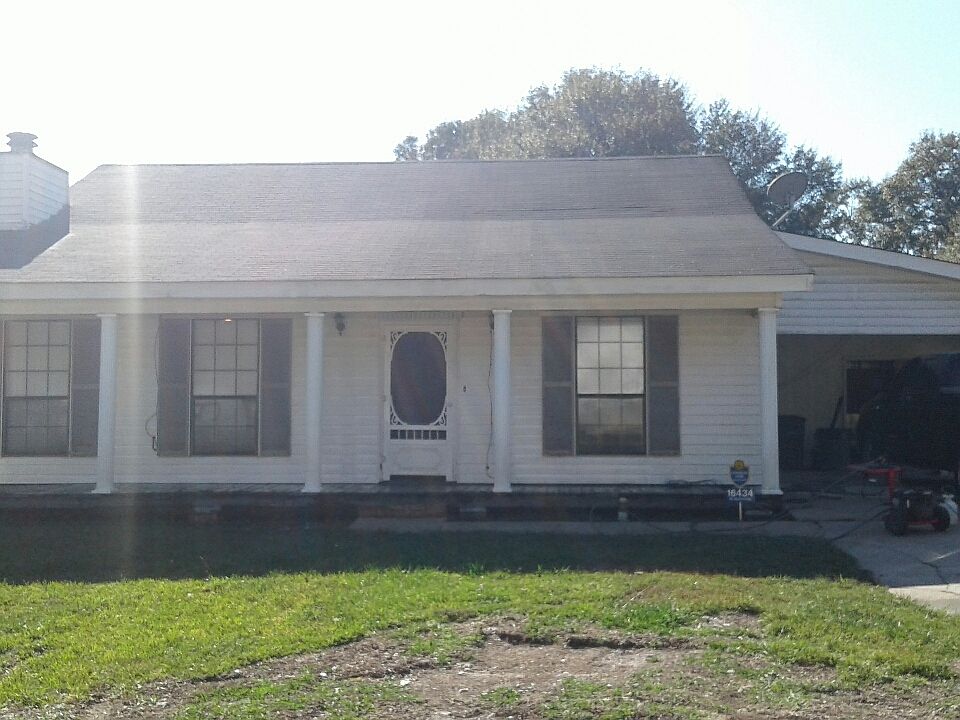 1st image of 16434 Woodlawn Acres Ave