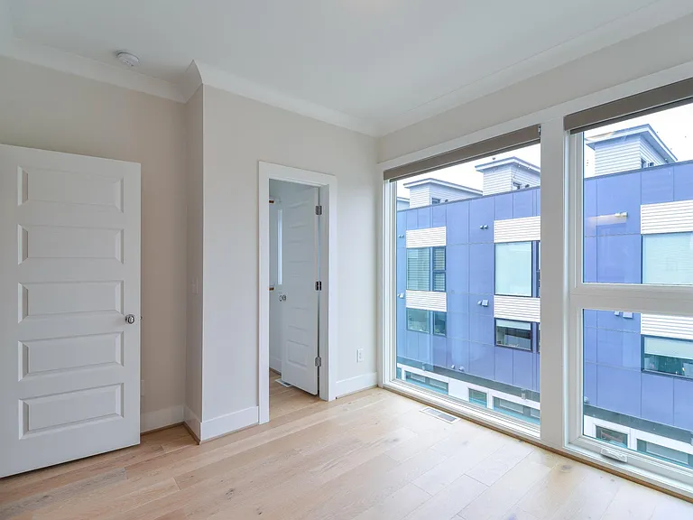 5 Seawell Ave #105 — Photo 18