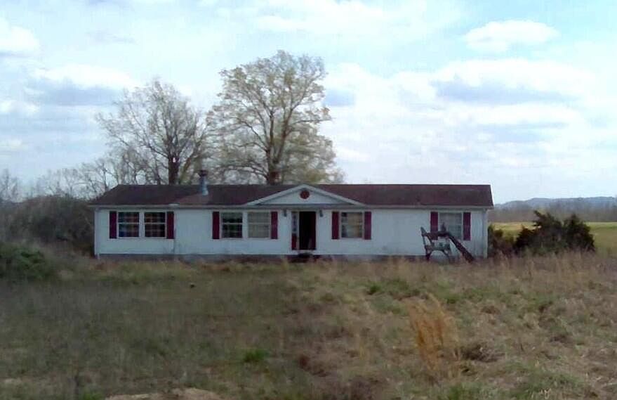 1st image of 3727 Ficklin Rd