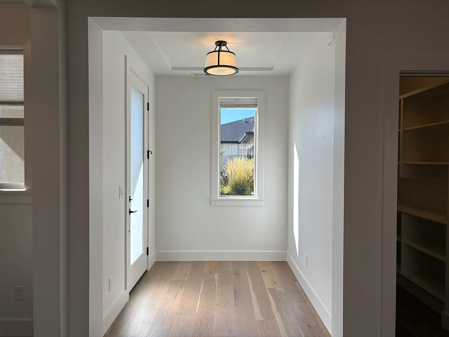 3 bed, 1788 sqft, $2,800 — Photo 2