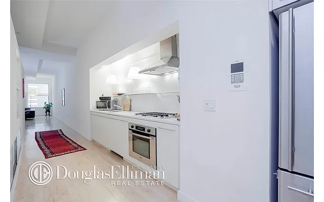 Rented by Douglas Elliman | media 47