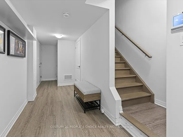 51 Sparrow Ave #56 — Photo 5