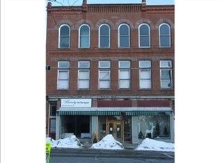 110 N Pitt St, Mercer, PA 16137