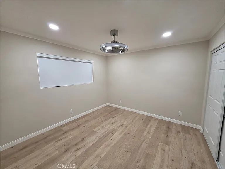 12401 Archwood St #1 — Photo 14