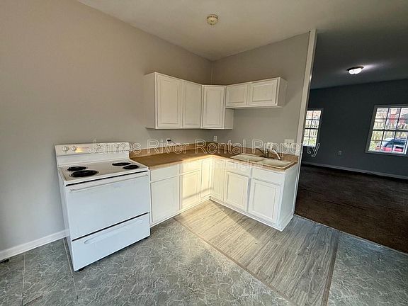 2nd image of 1507 6th St