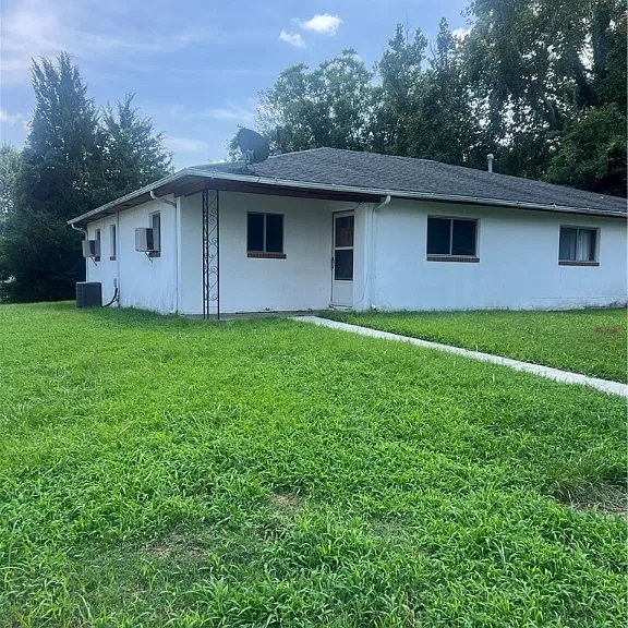 2700 Maple St #A — Photo 1