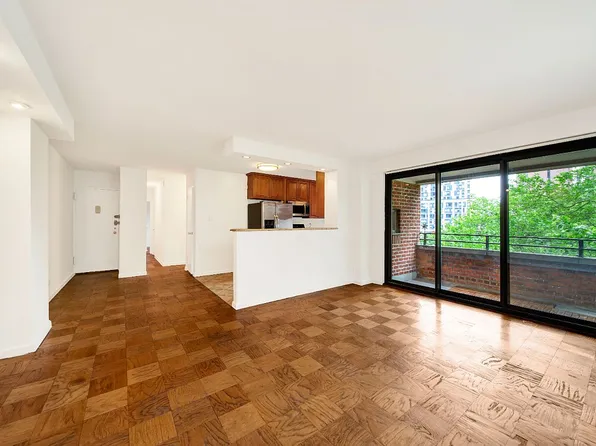 212 Broadway APT G407, New York, NY 10002