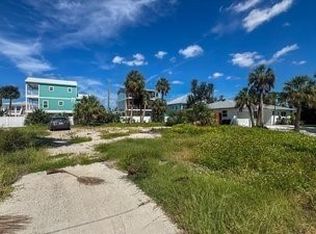 131 Mid Island Dr, Fort Myers Beach, FL 33931