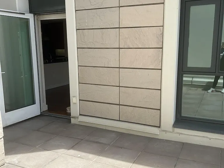 1199 Pacific Hwy #307 — Photo 14