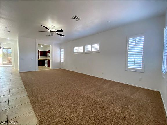 4th image of 8413 Sherwood Park Dr