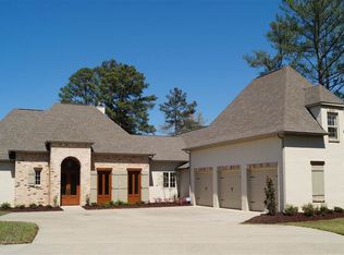 102 Huckleberry Ln, Madison, MS 39110