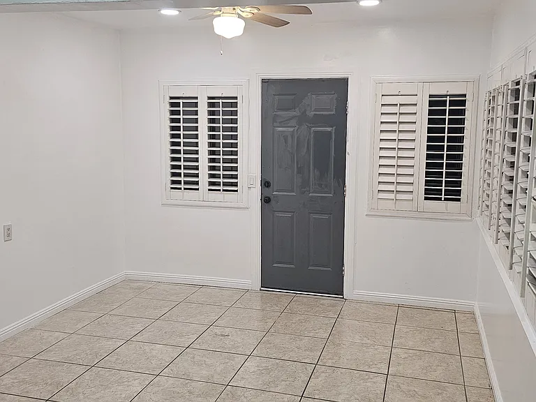 6459 San Luis St #A — Photo 9