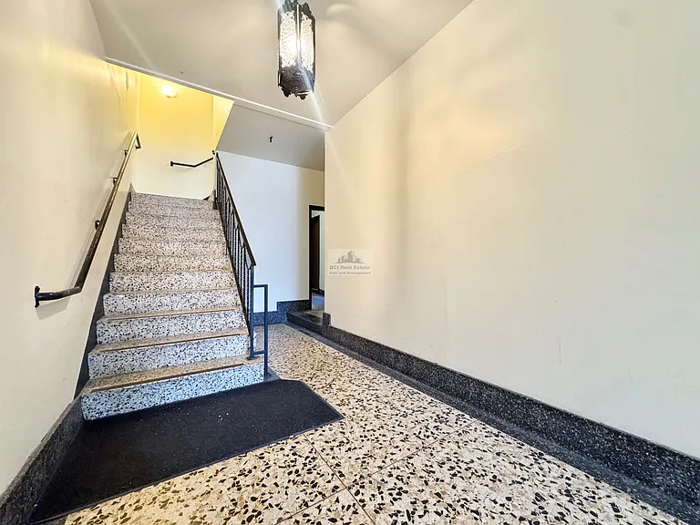 900 Rivera St #6 — Photo 28