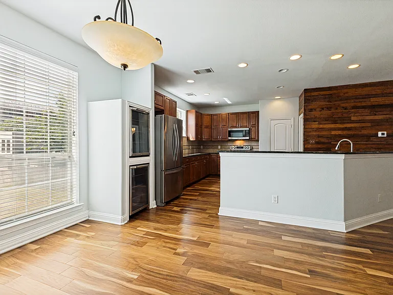 4002 Brownstone Ct — Photo 24