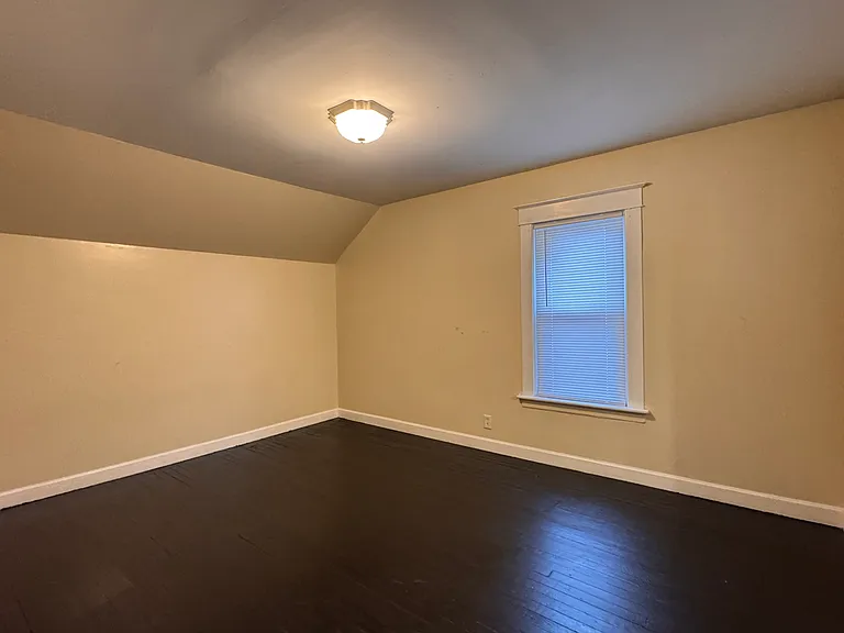 Upper bedroom 1