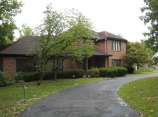 18 Clayton Ter, Saint Louis, MO
