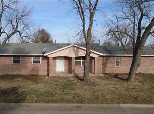 809 N Markwell Ave, Moore, OK 73160