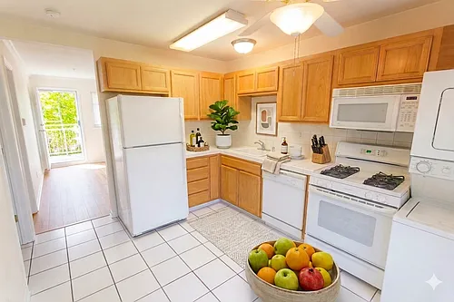 1611 La Esplanada Place Newer #2B Photo 1