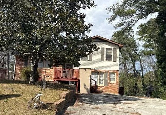 1st image of 4007 Pine Cone Dr