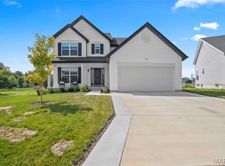838 Little Fieldstone Dr, Wentzville, MO 63385