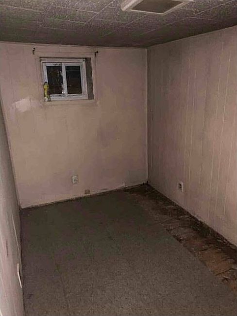2nd image of 422 Thieriot Ave