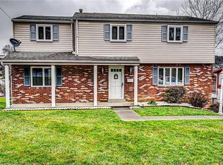 120 Sheffield Dr, Irwin, PA