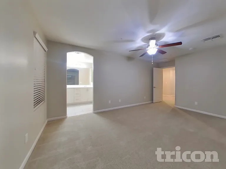 12564 W Hummingbird Ter — Photo 9