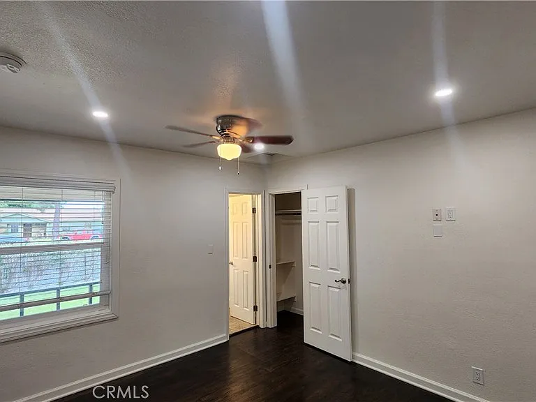 15709 Devonshire St — Photo 21