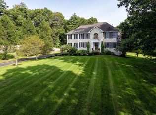 77 Saunders Ln, Rowley, MA 01969