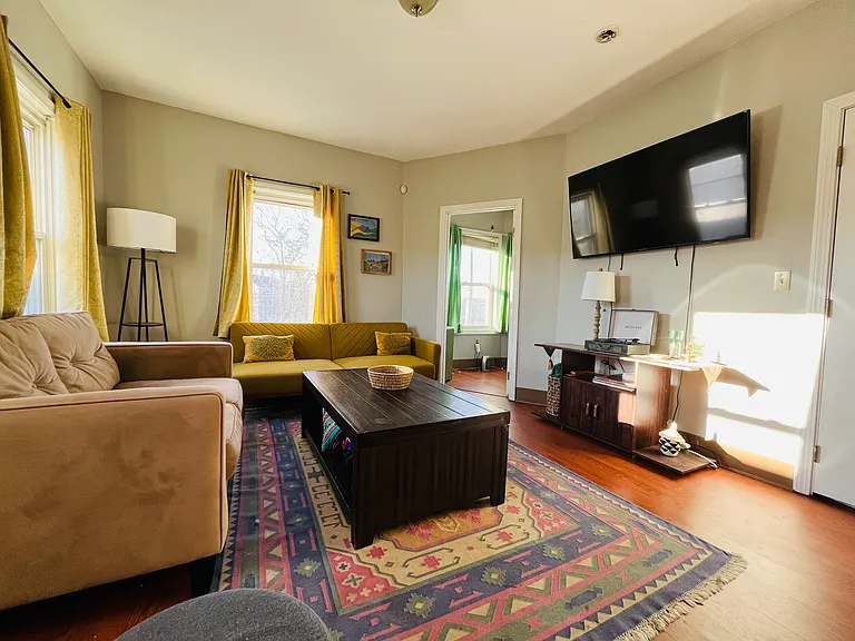 240 Taunton Ave #2 — Photo 2
