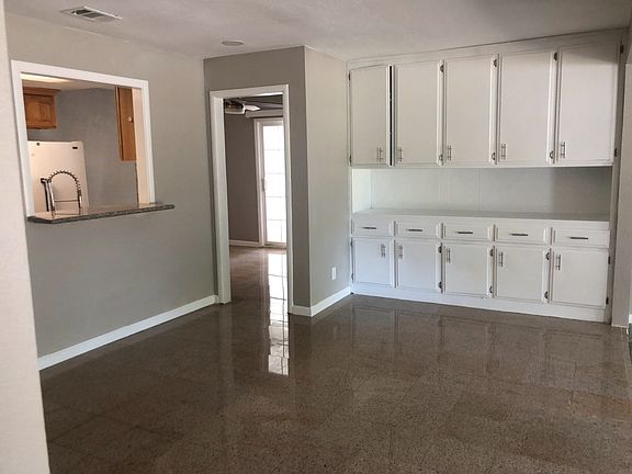 4th image of 6828 Havenside Dr #1