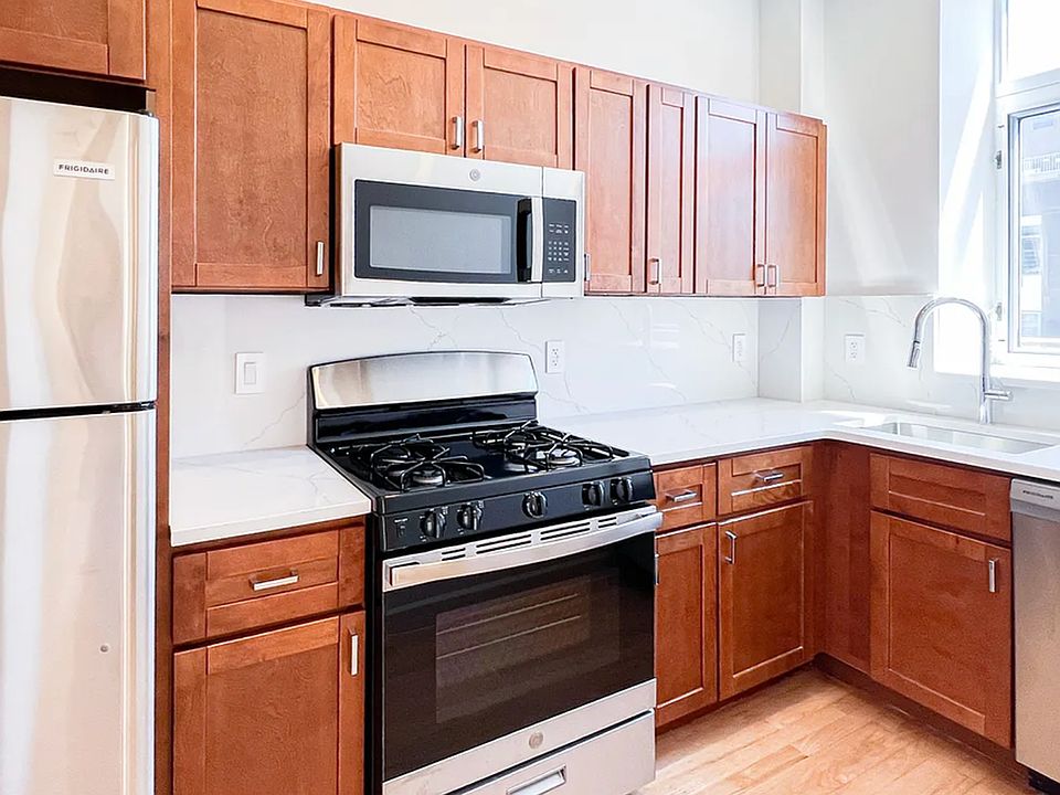 1st image of 97 Grand Ave #7N