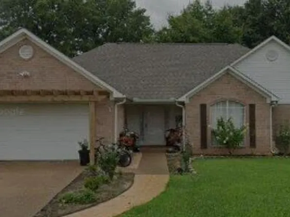 47 Wakefield Cv, Jackson, TN 38305