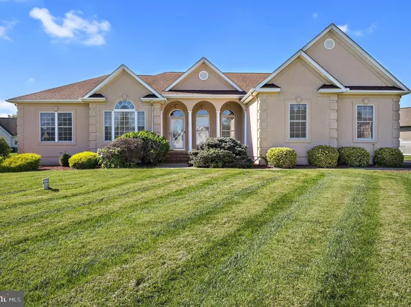85 Redcrest Ct, Dover, DE 19904