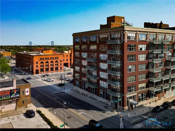 745 Washington St APT 307, Toledo, OH 43604