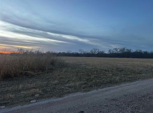 4287 Lake Rd, Ponca City, OK 74604