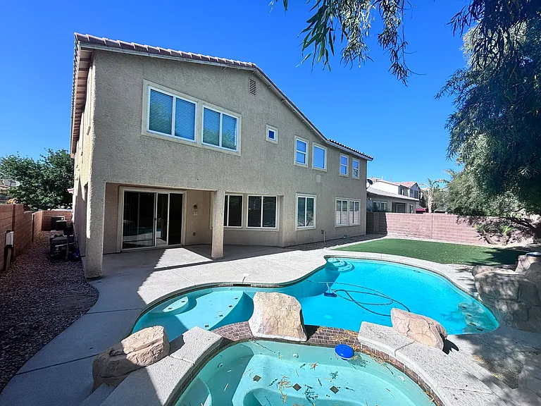 3117 Greenfriar Ave — Photo 34
