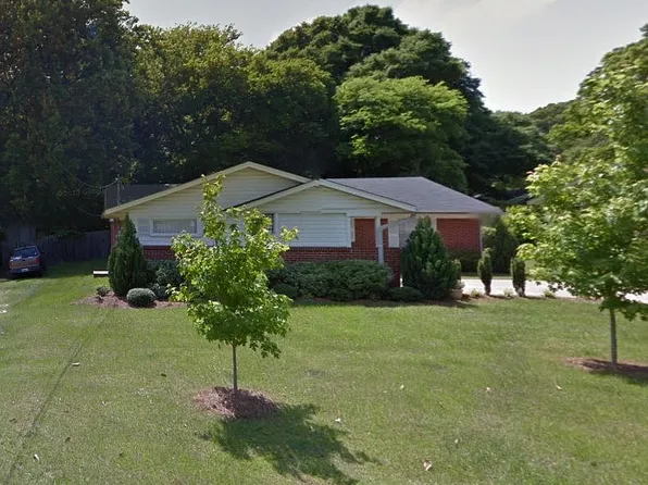 106 Oakland Dr, Prattville, AL 36067