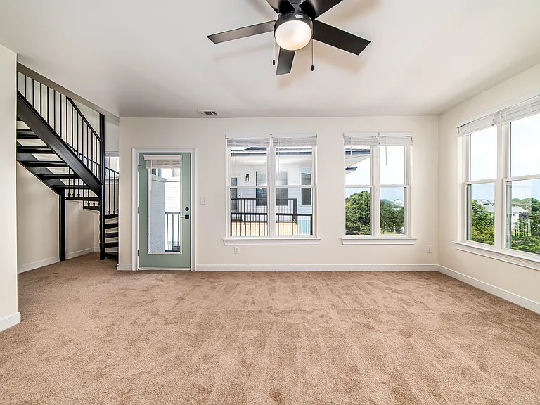 2221 Pretty Lake Ave — Photo 59