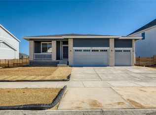 106 S Vandriver Way, Aurora, CO 80018