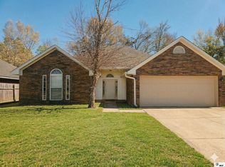 318 Monarch Dr, Monroe, LA 71203