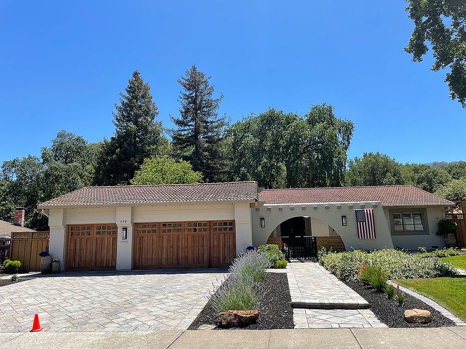 1st image of 938 Tavan Estates Dr