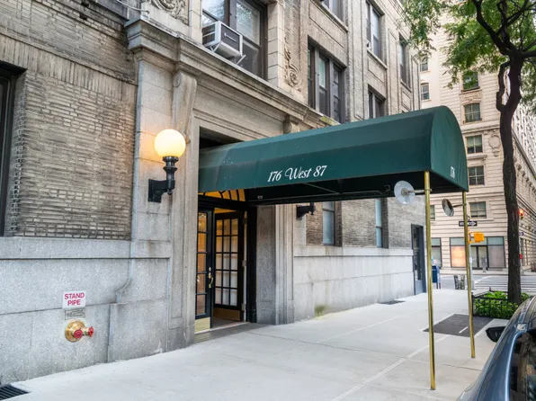 176 West 87th Street 2B image 12 of 13