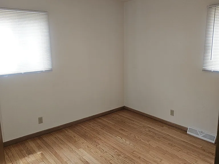 6009 W Lapham St #6009 — Photo 23