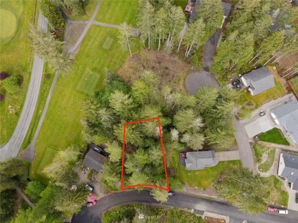 160 E Country Club Drive N, Union, WA 98592